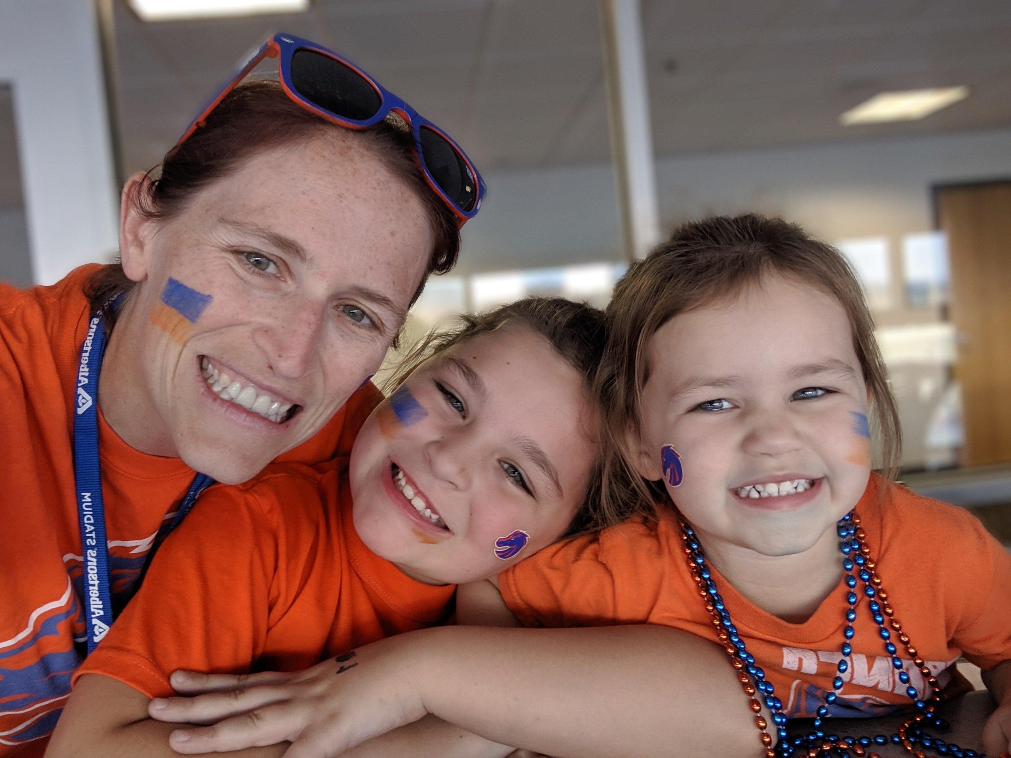 Heather Carlson and her daughters